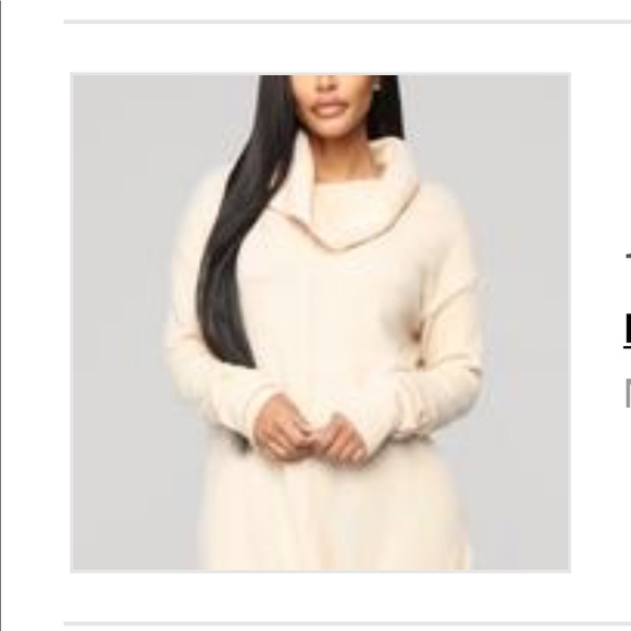Sweaters - Sweater